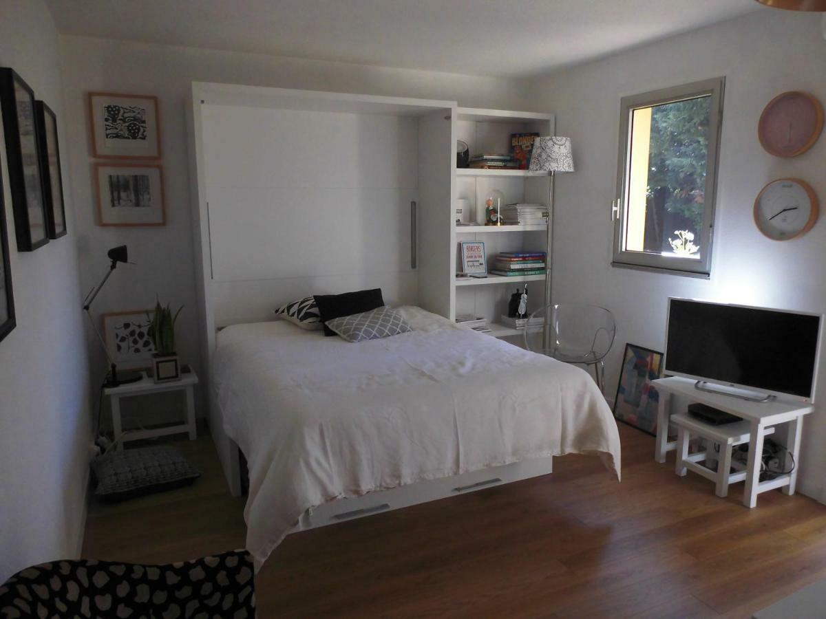 Au Balcon Fleuri Apartment Англе Екстериор снимка